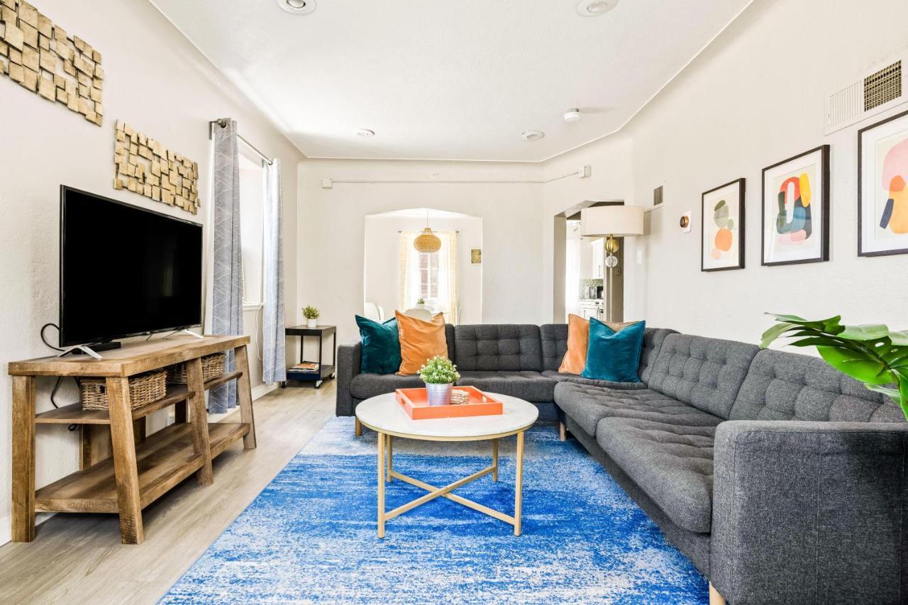 Stylish City Retreat - King Beds - Walk To Sloans Lake DEN Exterior photo